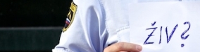 Dolžnost in naloga policije kot organa, ki obravnava posamezne primere smrti in ostale krizne dogodke je, da obvesti svojce o slabi novici, kar je ena od najtežjih nalog policistov.